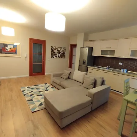 Kora - Relaxing Escape * 地拉那