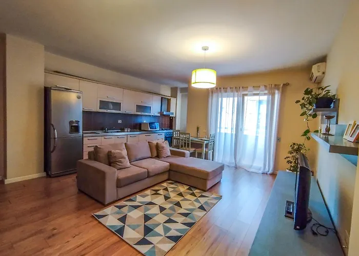 Kora - Relaxing Escape * 地拉那